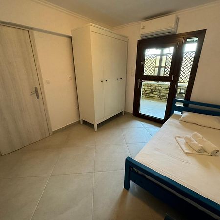 Melina Apartments Nikíti Kültér fotó
