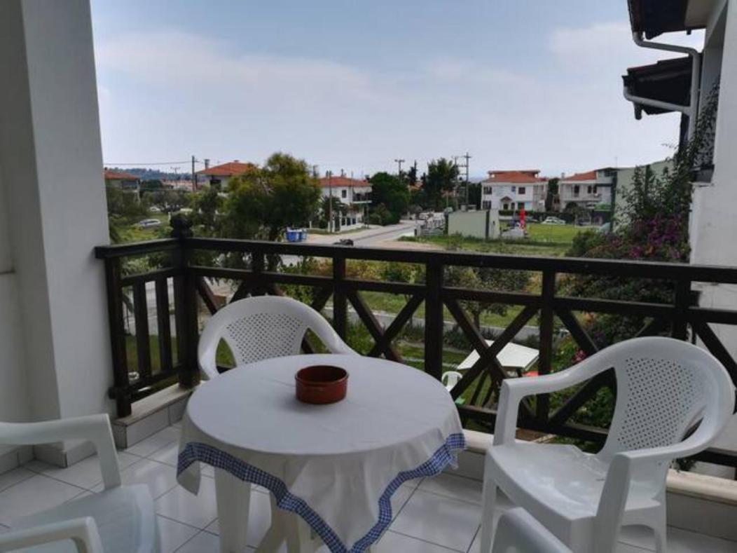 Melina Apartments Nikíti Kültér fotó