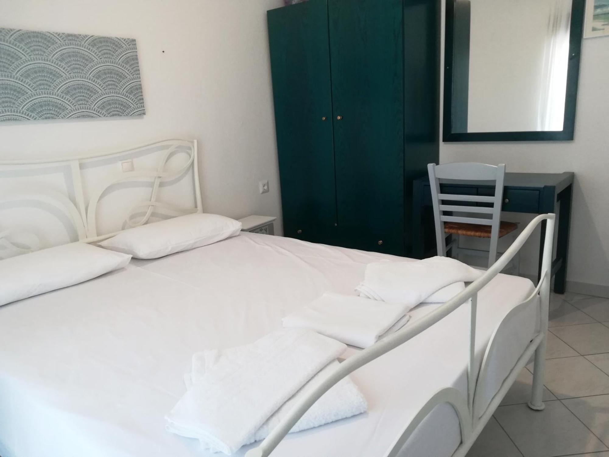 Melina Apartments Nikíti Kültér fotó