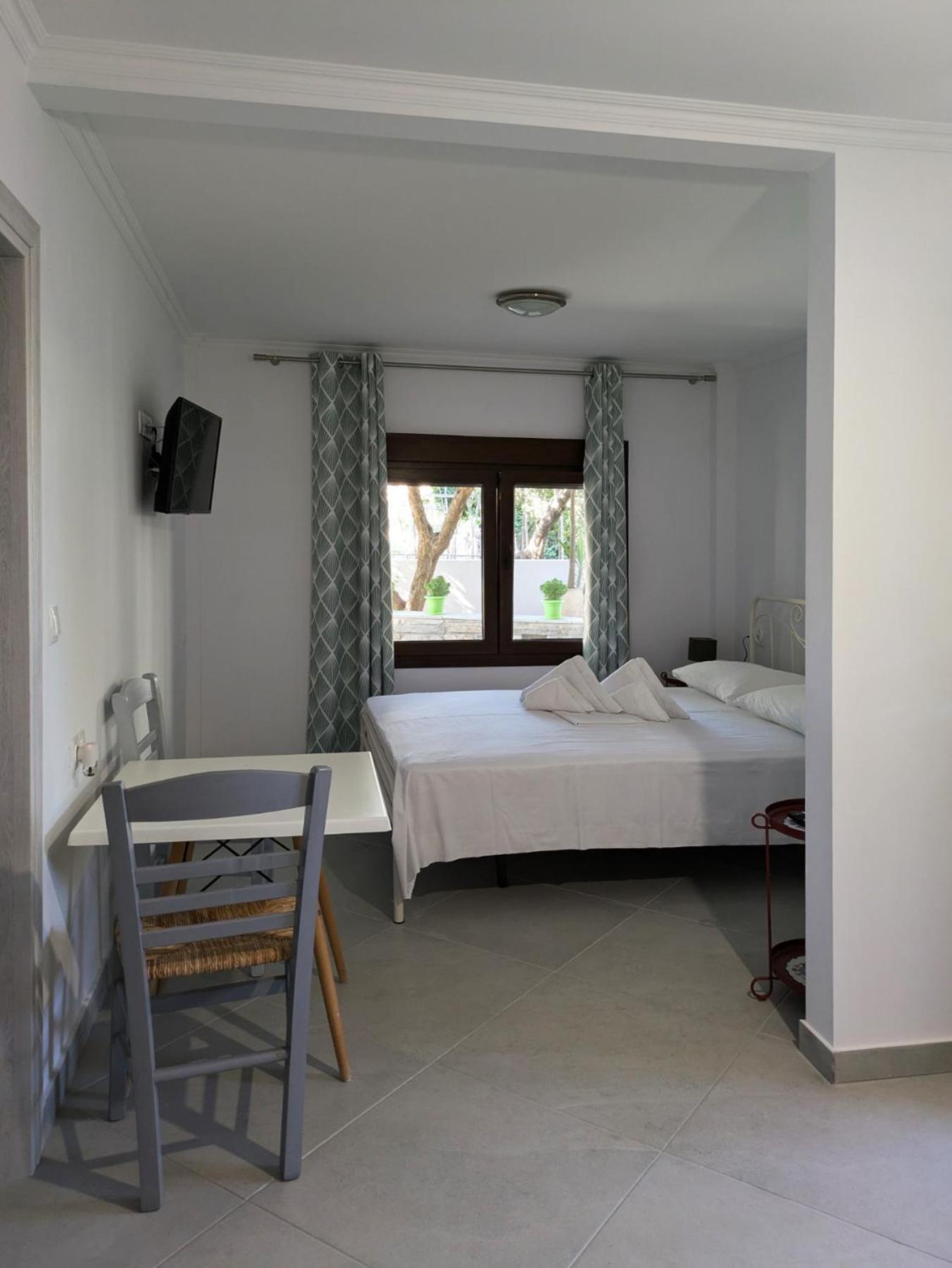 Melina Apartments Nikíti Kültér fotó